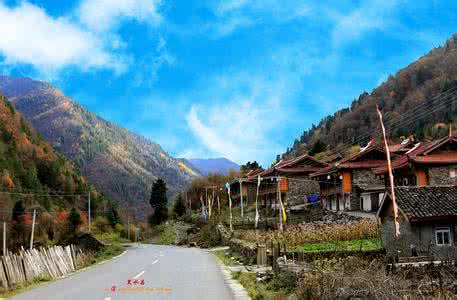 黑水县有什么好玩的 冰山下的城市黑水县