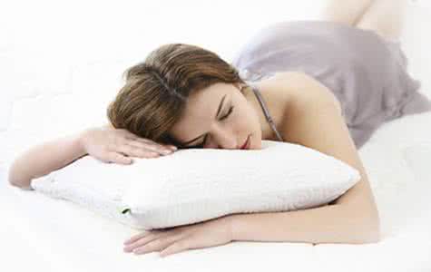 睡眠不好用什么枕头 什么样的枕头对睡眠好
