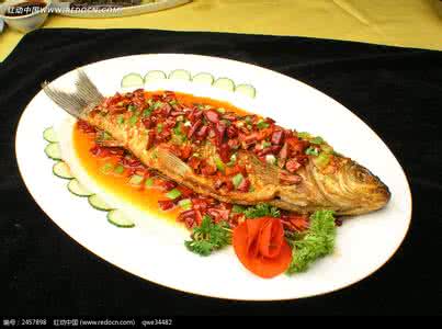 经典川菜酸菜鱼的做法 和鱼不沾边 却有鱼滋味的经典川菜——鱼香肉丝