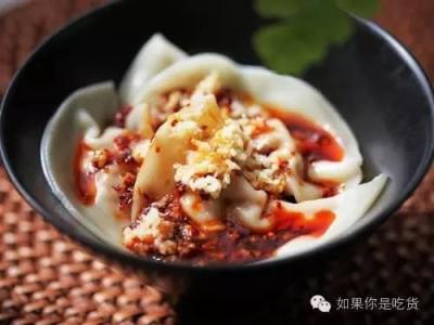 超辣辣椒酱 好吃的辣椒酱怎么做?超爱吃辣?(柴火煮饭的回答,67赞)