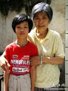 男主在孤儿院收养女主 【智慧背囊】商人收养的孤女