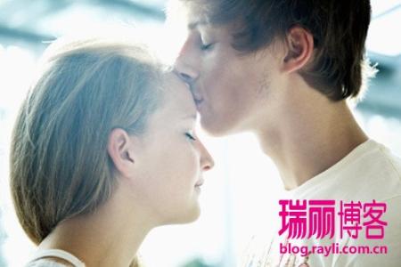 感情细腻 图文:一对情侣同一天的日记,感情细腻的女人确实伤不起!