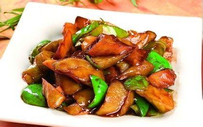 暖暖的味道地三鲜 超级美味的地三鲜,味道却不比肉菜差,而且超级下饭!