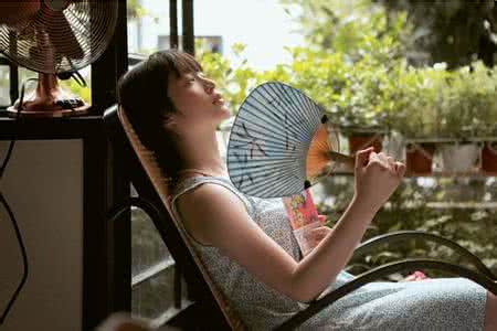 人像写真拍摄技巧 教你如何拍摄自然气息人像写真