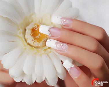 美甲到底危害大不大 美甲有什么危害?美甲的6大致命危害