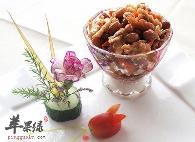 核桃仁的食用方法 核桃仁的食用方法 桃仁功效的食用方法