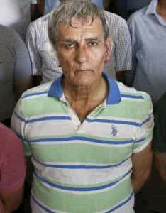 土耳其政变 土耳其前空军司令承认策动政变 镜头前满脸伤痕