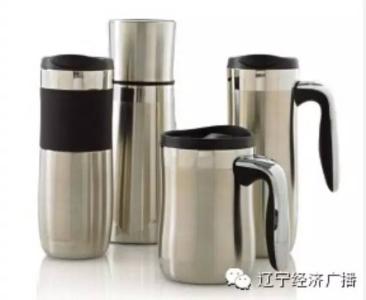 不锈钢水杯可以泡茶吗 不锈钢水杯能泡茶吗 不锈钢水杯泡茶会慢性中毒吗