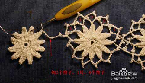 简单又好钩的花边图解 先钩好花再连接？还是边钩花边连接？