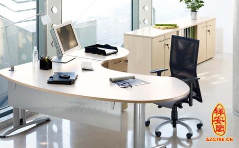 2017年办公桌摆放风水 办公桌风水摆设的学问
