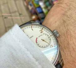 西装领带打法图解 领略什么 Desbarres带你领略西装与腕表之美