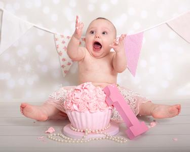 qq宝贝儿童摄影 萌化人心的宝贝:充满阳光感的儿童摄影【美图共赏】