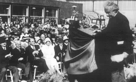 爱因斯坦的演讲 爱因斯坦的三个演讲