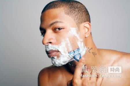 晚上刮胡子有迷信说法 为什么说刮胡子与性快感有关？：网友“小嘚瑟”回答：