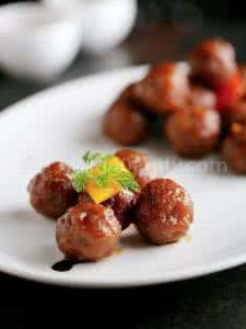 焦熘丸子 焦熘丸子如何做到外脆里嫩?+ 大良炒鲜奶的制作方法……