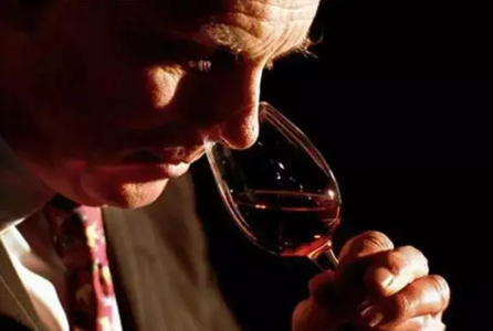 季羡林谈人生 说年龄谈人生