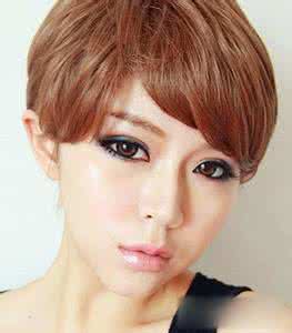 欧美烟熏妆 魅惑深蓝欧美范烟熏妆