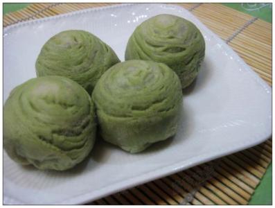 紫薯豆沙包 抹茶绿豆酥、紫薯酥、紫薯豆沙包做法