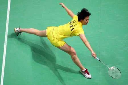 羽毛球运动 羽毛球运动 打羽毛球时会出现哪些空挡