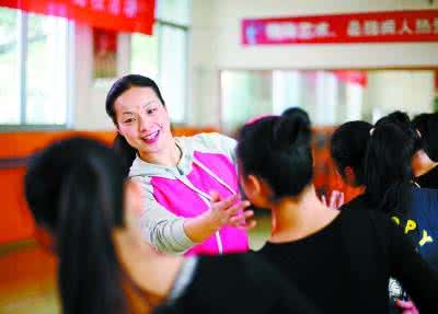 生完孩子照灯有什么用？
