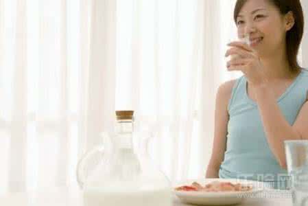 哪种纯牛奶适合孕妇喝 孕妇喝什么牛奶最好
