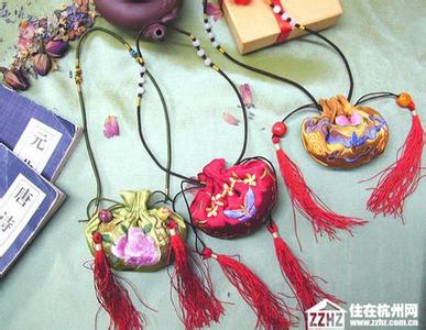 钩针编织花色香包 手工DIY小香包钩针编织图解教程