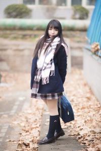 穿着jk制服能逛街吗 jk制服冬天怎么穿 发现丨就算是冬天也要穿着JK制服！