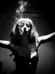 密电事件谁在说谎 女人这几件事上别说谎