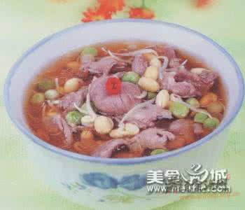 青豆瘦肉汤的功效 青豆瘦肉汤