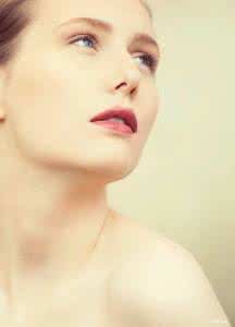 人物肖像拍摄 如何拍出具感染力的人物肖像照