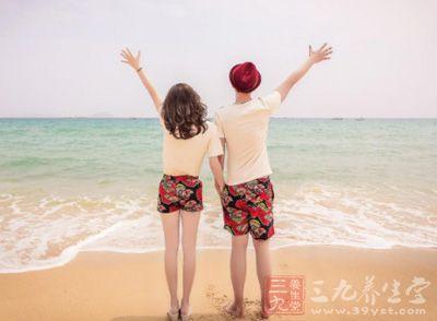 甜蜜夫妻物语漫画 这东西常见却让夫妻更甜蜜