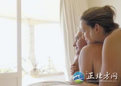 色女情趣技巧吊足男人胃口:1、保持一定的神秘感觉