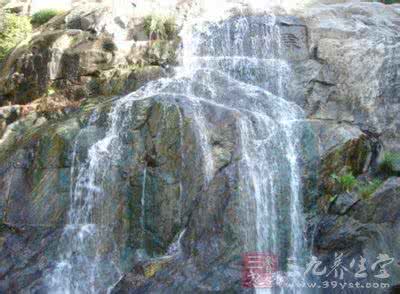 泰山泉水 传泰山泉水超标不适饮用 环保部门不提倡饮用