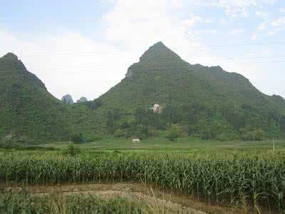 阴宅坟墓下葬仪式咒语 阴宅（坟墓）造型集锦