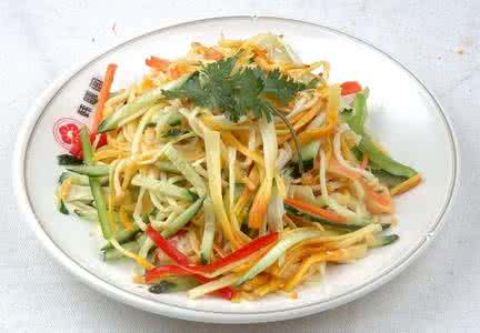 凉拌豆干的做法 凉拌金针菇的做法 金针菇拌豆干的做法