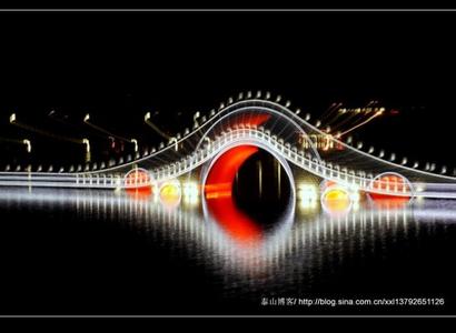 架设心灵之桥作文 架设心灵之桥作文 用情感去架设心灵之桥