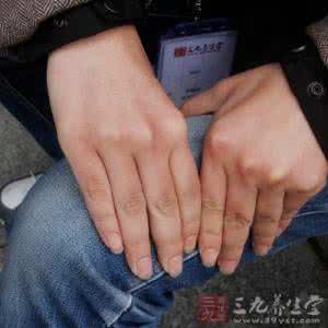 骨裂的康复时间是多长 骨裂的康复时间 骨裂的康复时间 骨裂有什么症状