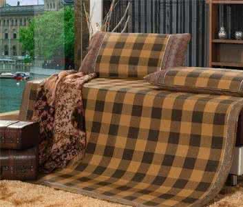 冰丝凉席睡的凉快吗 夏天睡哪种凉席最凉快