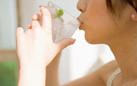 人体铁含量过高的征兆 【一点资讯】人体十个短命征兆