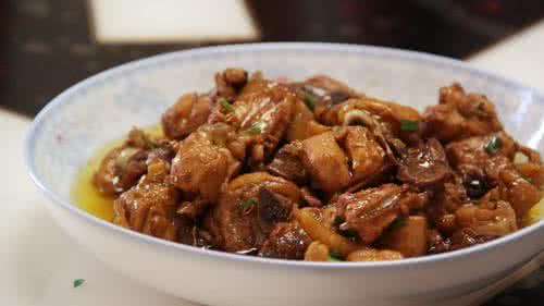 香菇炖鸡 香菇炖鸡块、手撕鸡、白斩鸡、清炖鸡、大盘鸡做法集页