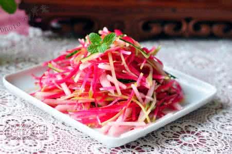 腊味煲仔饭 年饭必备醒酒又清口的惹味小凉菜
