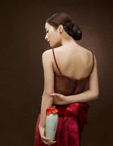 格调女人 女人风骚也是一种格调