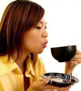 晚上吃它等于吃毒药 吃饭后立即喝茶等于在喝毒药