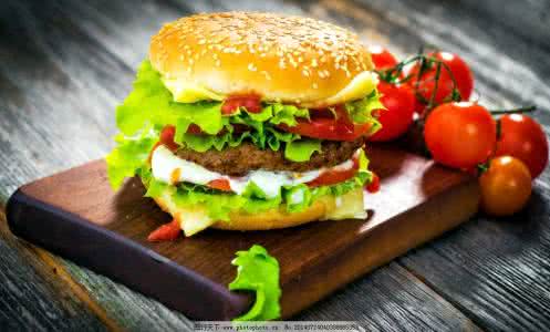 美味汉堡 汉堡制作 美味烤鸡腿汉堡制作 最简单的汉堡制作教程大全