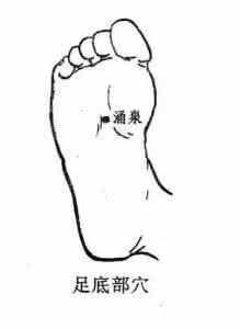 肾气不足的症状 肾气不足，这样抬抬“脚跟”，就能把肾气补回来