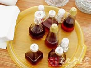 治疗风疹的偏方 皮肤科偏方:醋加白酒可治风疹