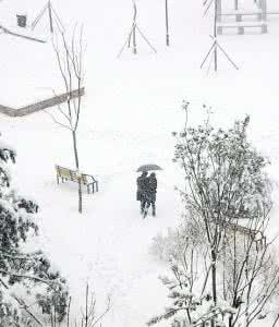 华北黄淮雾霾加重 北方迎雨雪降温华北黄淮将别“蒙蒙哒”