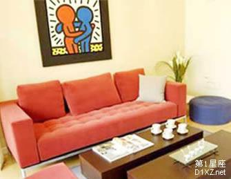 沙发后面挂什么画招财 要招财注意沙发颜色