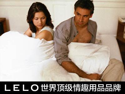 闪婚后丈夫不愿同房 大龄女青年闪婚却惨遭丈夫背叛