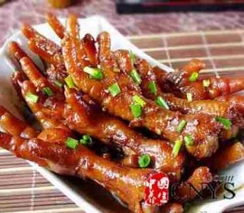 红烧鸡爪怎么做好吃 鸡爪怎么做好吃 四款鸡爪养颜食谱